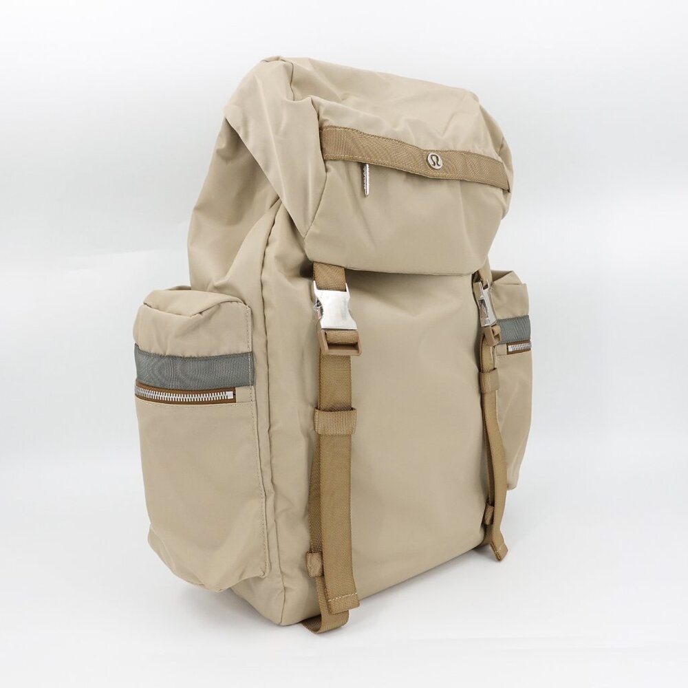 Lululemon Wunderlust Backpack 25L Brown - Picture 6 of 16